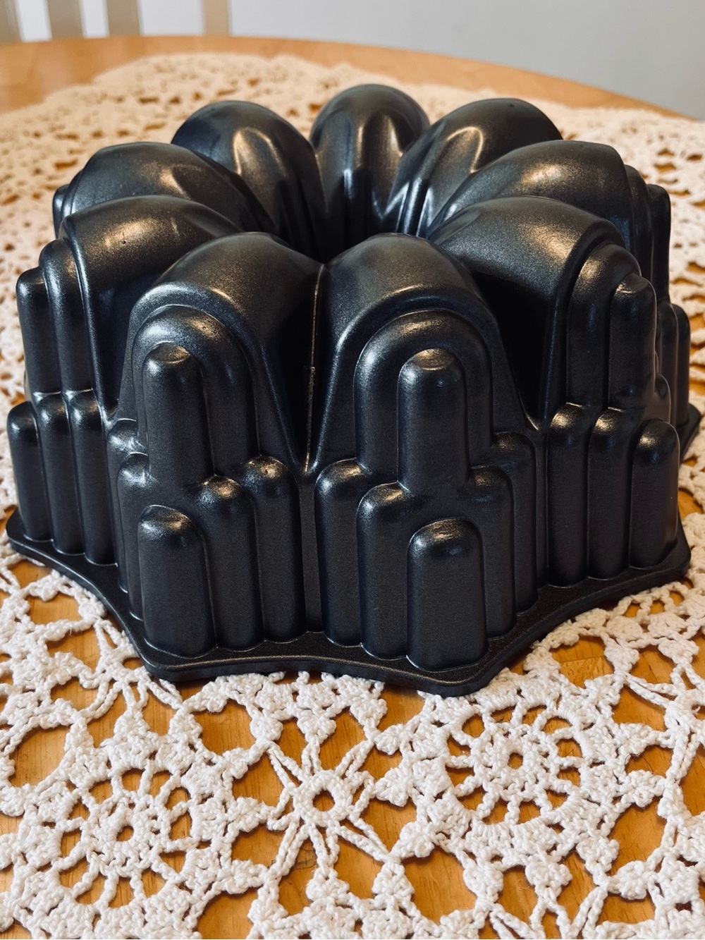 Cast Aluminum Cascade Bundt Pan